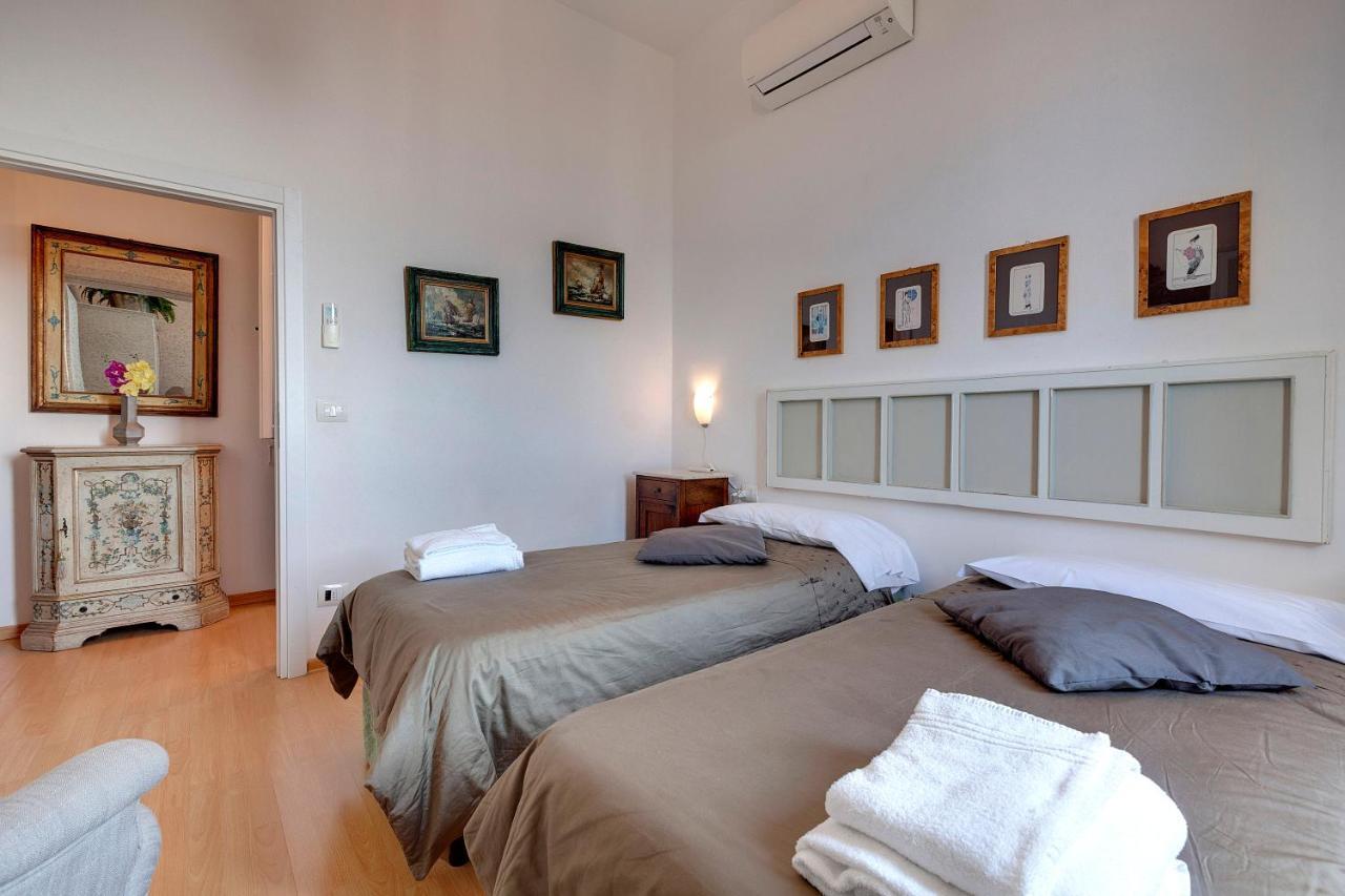 Cappelle Medici Apartment Firenze Bagian luar foto