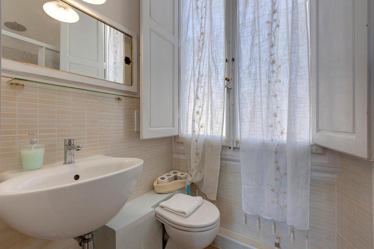 Cappelle Medici Apartment Firenze Bagian luar foto