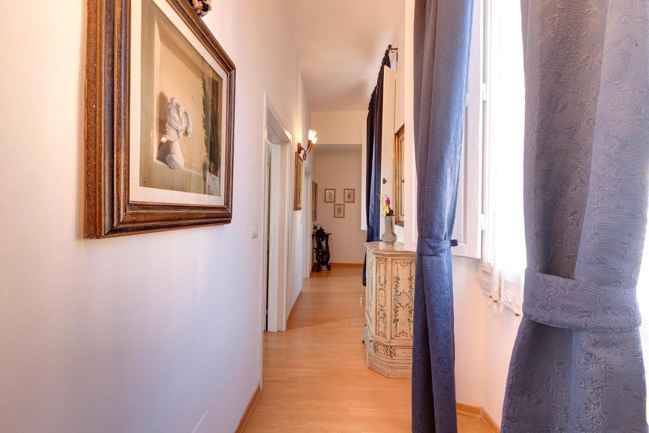 Cappelle Medici Apartment Firenze Bagian luar foto